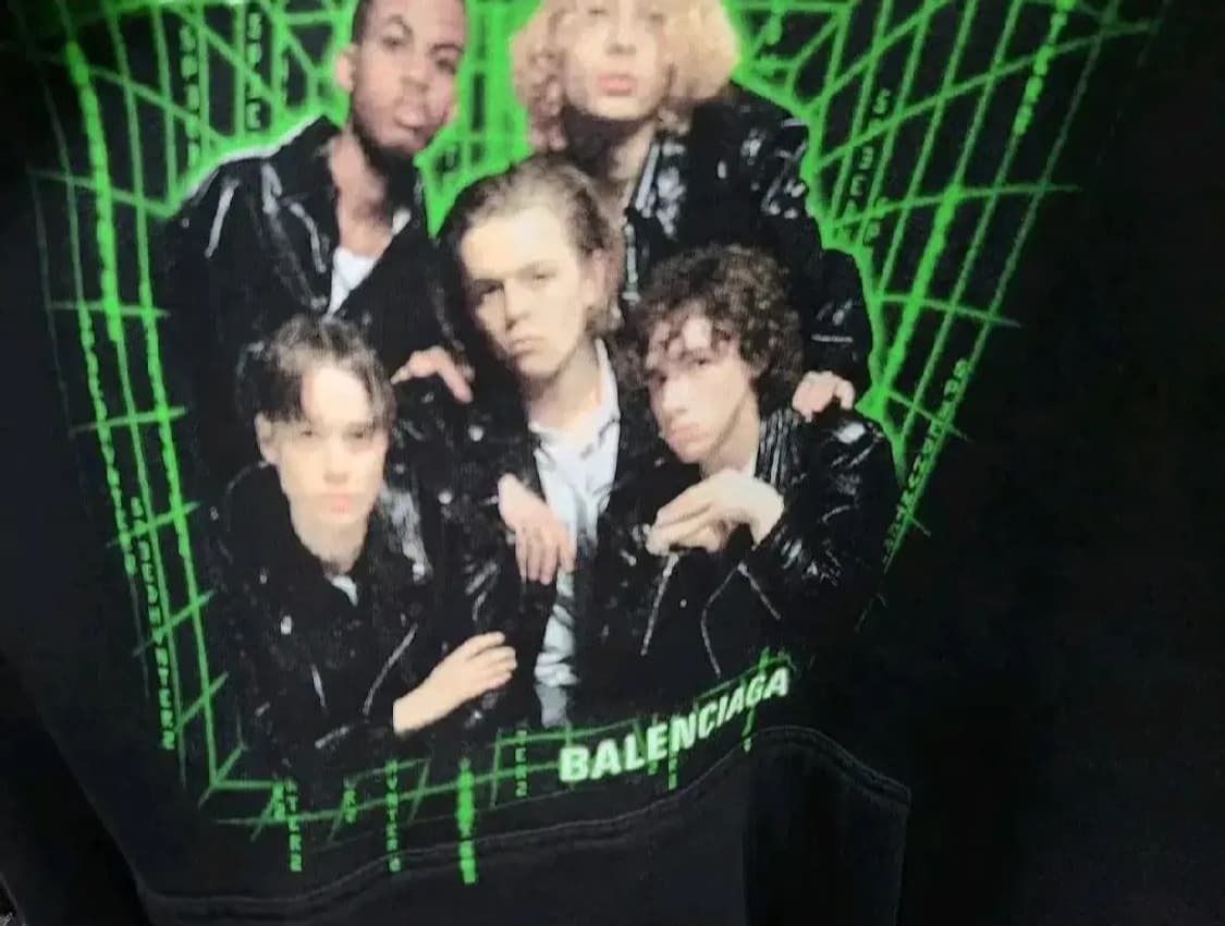 새상품 정품 발렌시아가 스피드헌터 오버핏 후드 블랙 네온 M 두툼함 상품이미지6