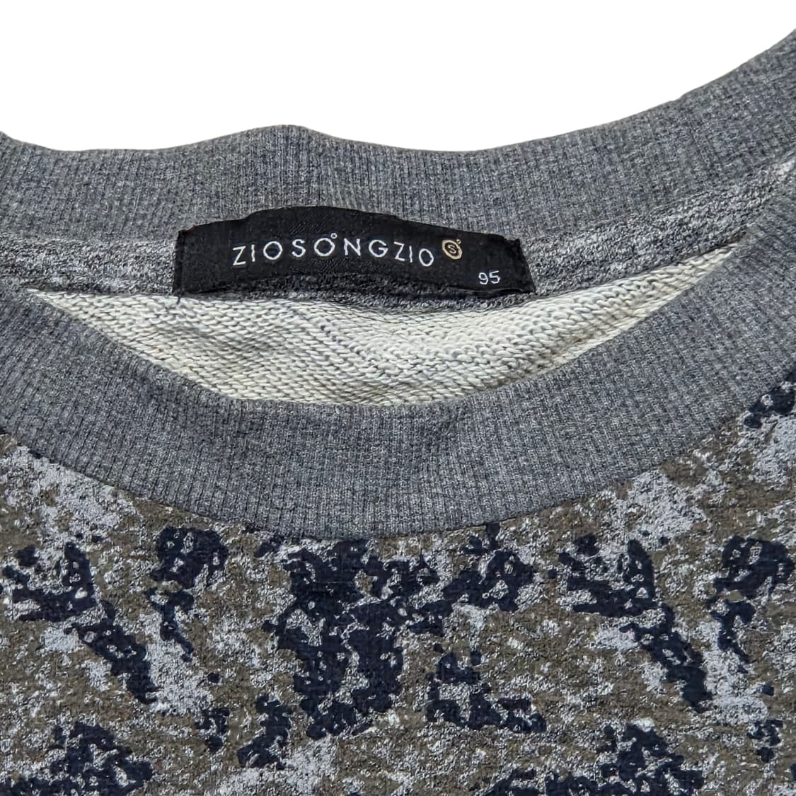 ZIOSONGZIO 지오송지오 여성 그레이 니트 상품이미지3
