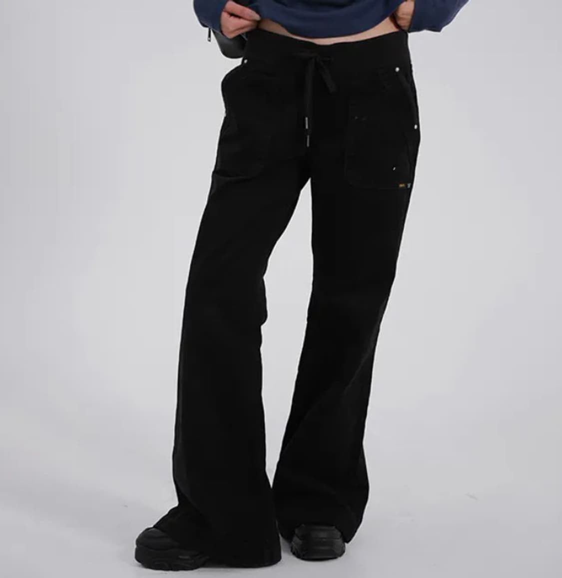 ootj 로우라이즈 부츠컷 버터플 루즈 플레어 팬츠 상품이미지3