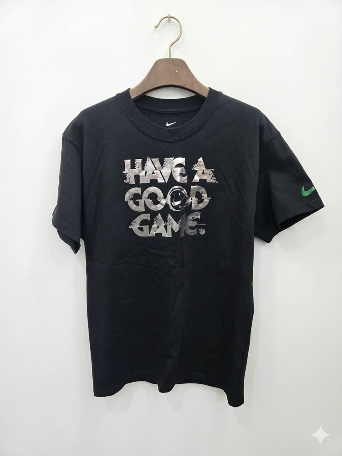 M,95 )) NIKE 나이키 반팔티셔츠! 디자인 짱 예뻐요~ 상품이미지1