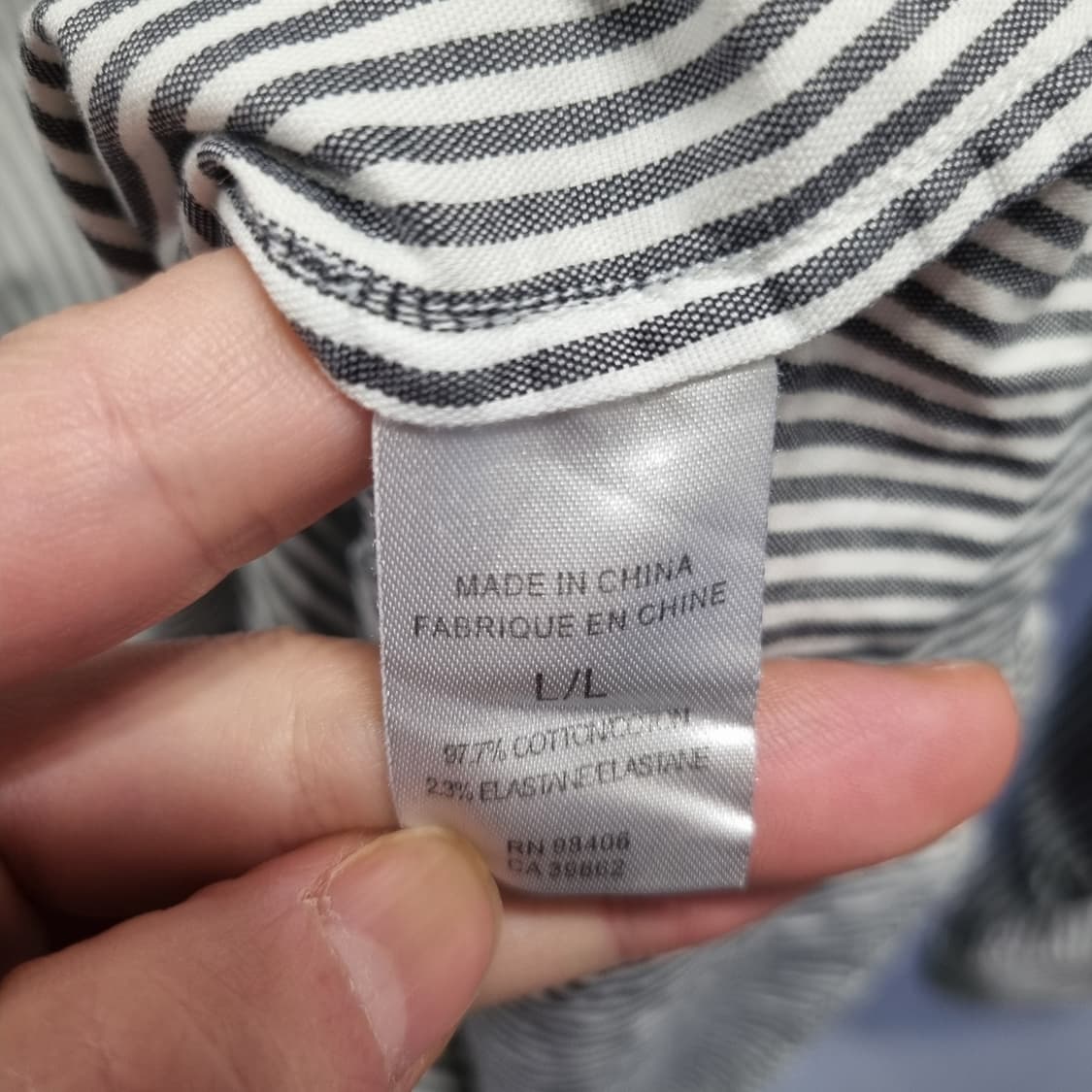 theory 띠어리 스트라이프 긴팔 셔츠 상품이미지4