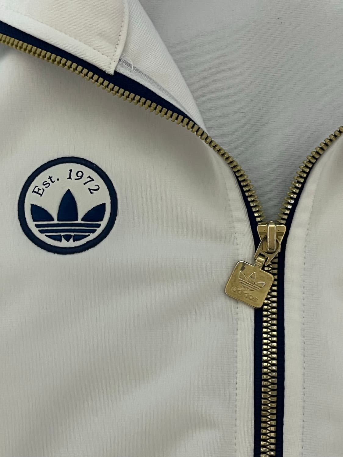 XS) 아디다스 파이어버드 배지 클라우드 화이트 져지 상품이미지4