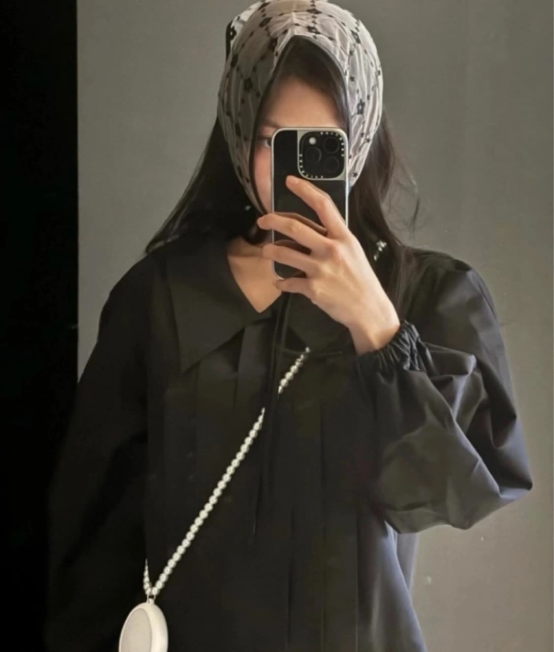 아모멘토 셔링 드레스 점퍼 블랙 상품이미지2
