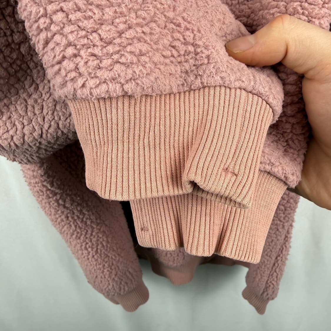 (95) 디스커버리 양털 셰르파 맨투맨 핑크 상품이미지4