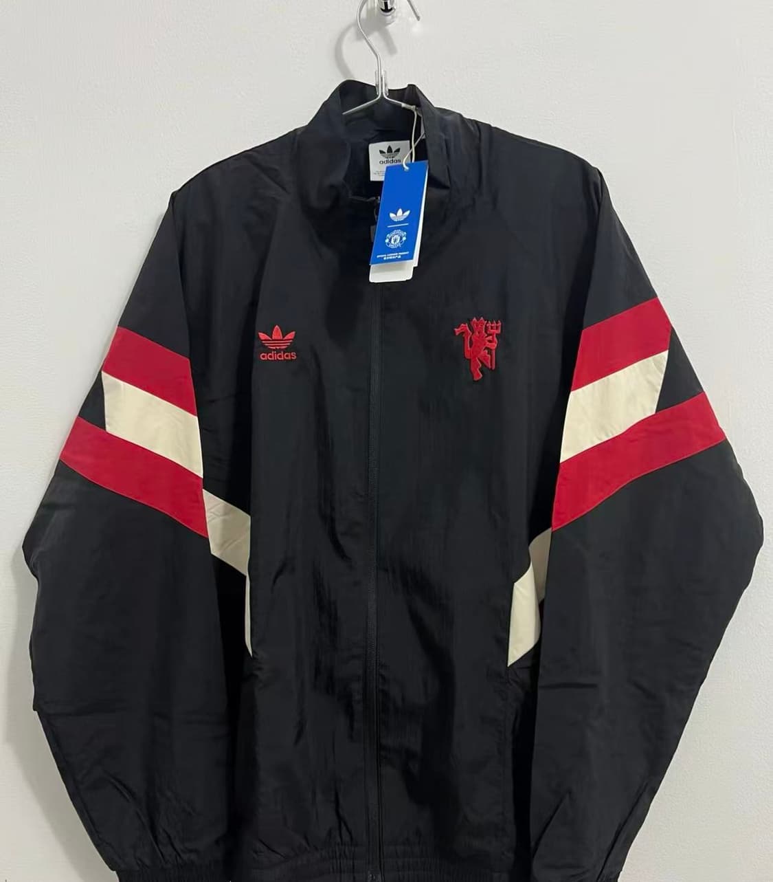 아디다스 맨체스터 유나이티드 오리지널스 트랙탑 블랙 레드 xl 상품이미지1