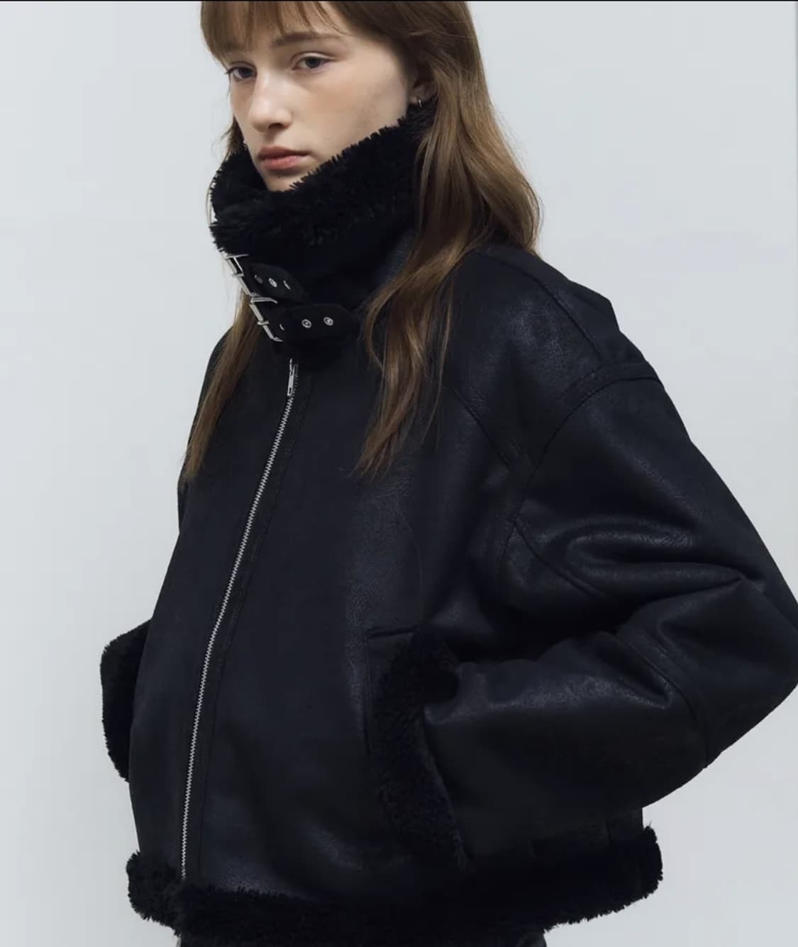 도프셉 크롭 무스탕 판매합니다 상품이미지2