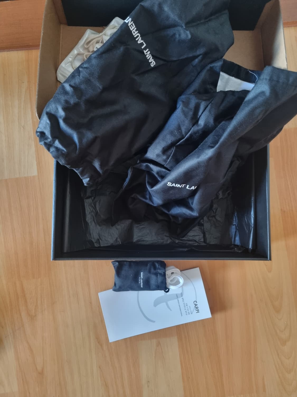 생로랑 스니커즈 상품이미지3