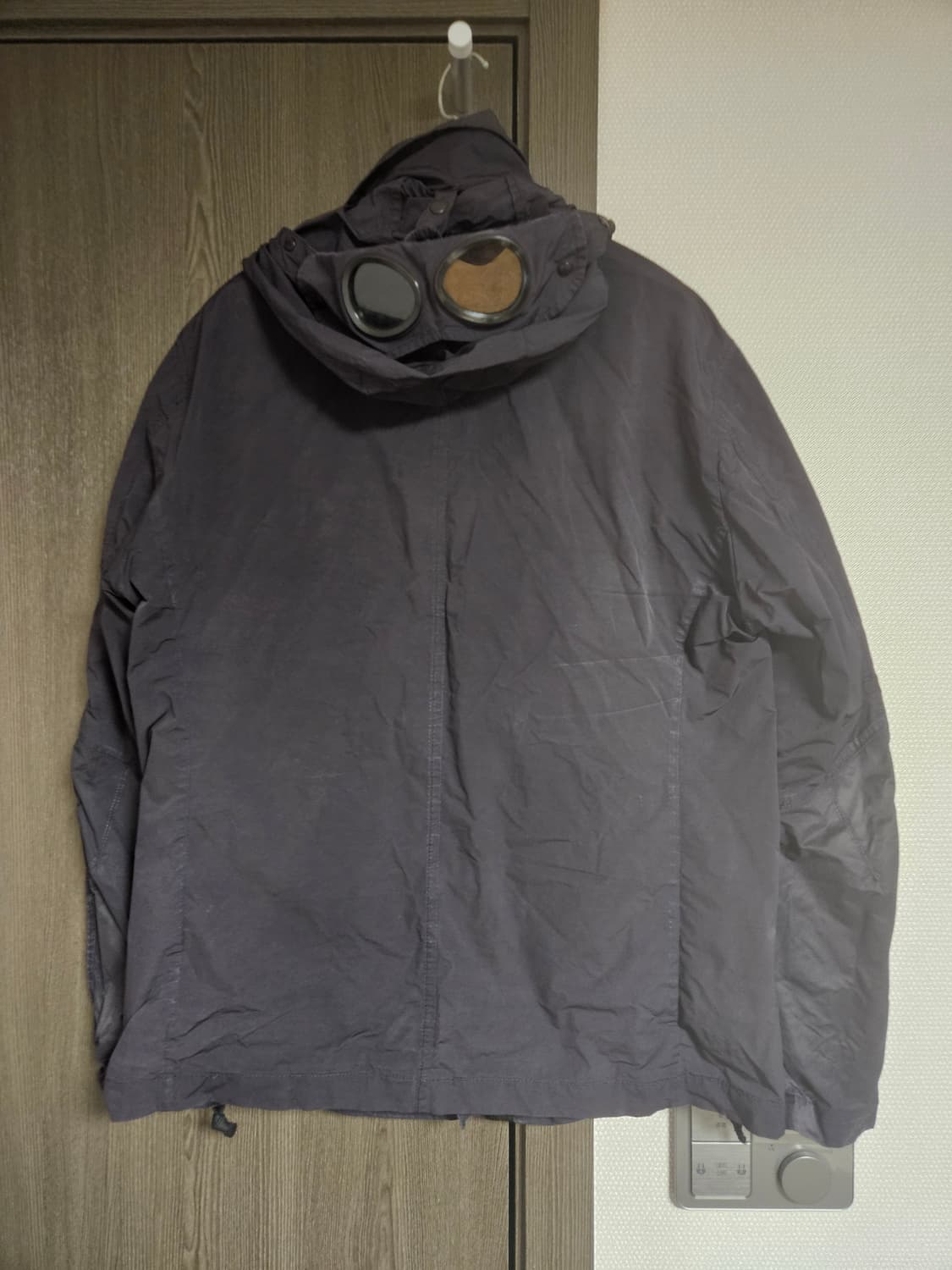 CP컴퍼니 나일론 고글 자켓 XL (16시즌) 상품이미지3