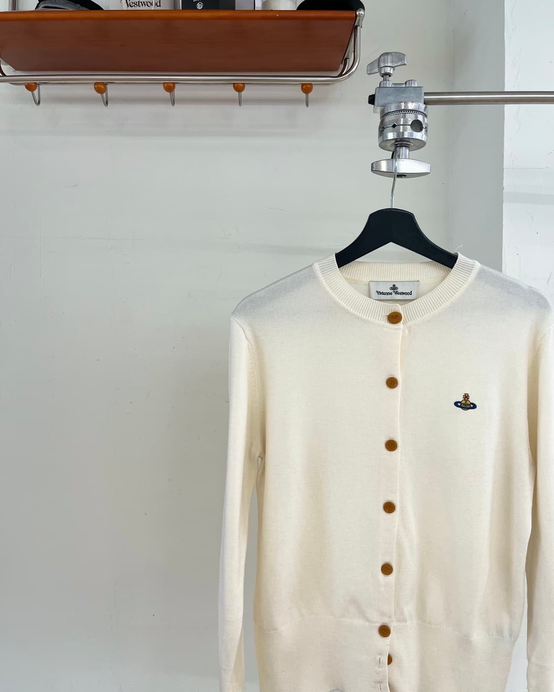 비비안 웨스트우드 크림 베아 가디건 상품이미지3