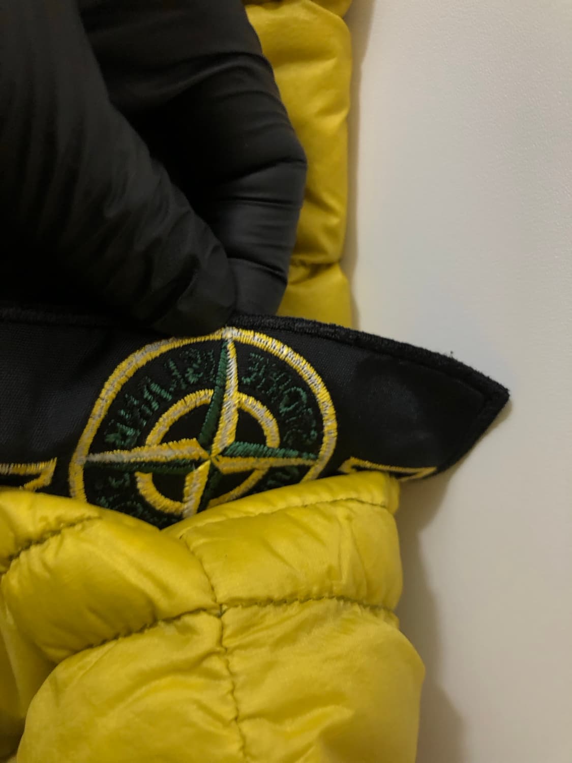 [M] 스톤아일랜드 가먼트다이드 패딩조끼 베스트 옐로우 상품이미지5
