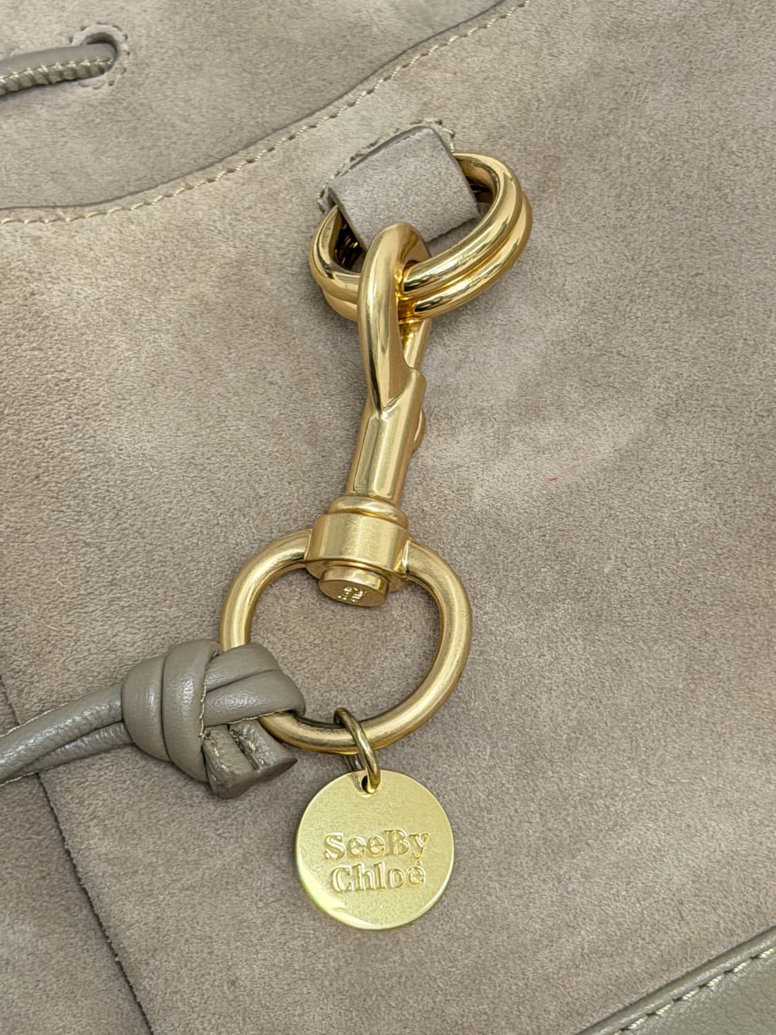 끌로에 스웨이드 드로스트링 2WAY 숄더백 상품이미지5