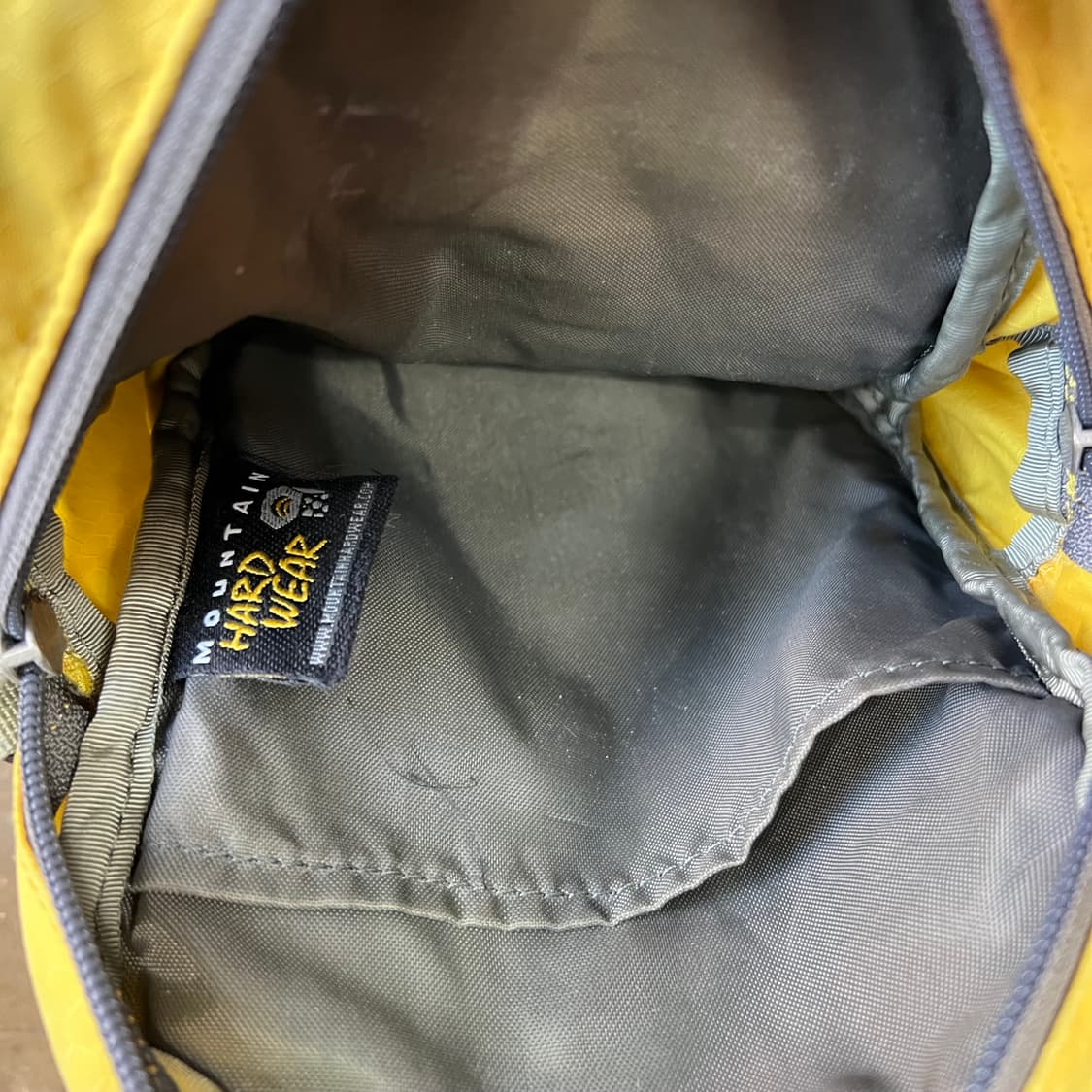 마운틴하드웨어 크로스백 미니백 미니 크로스백 가방 남녀공용 상품이미지5