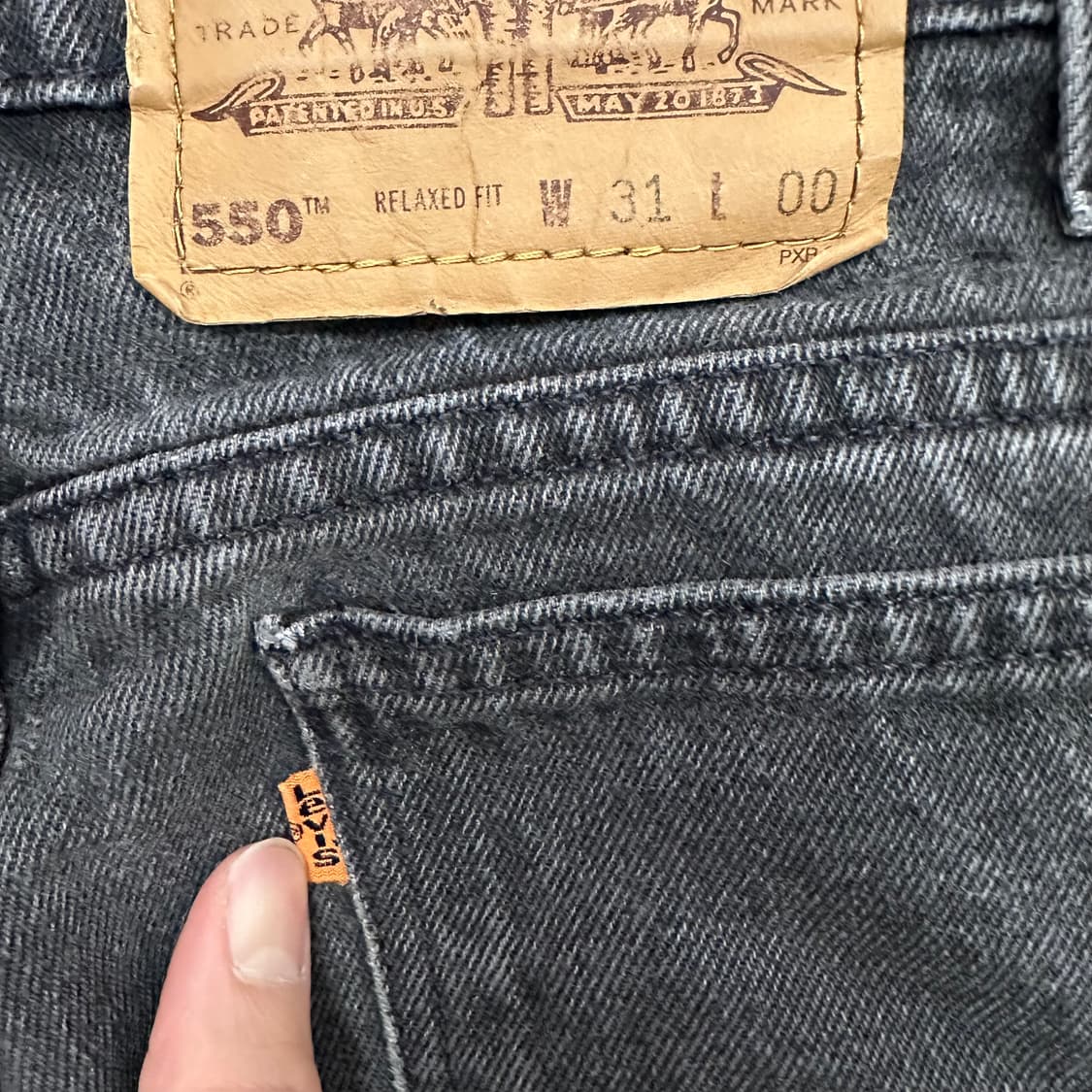 90’s 리바이스 550 오렌지탭 흑청 반바지 상품이미지4