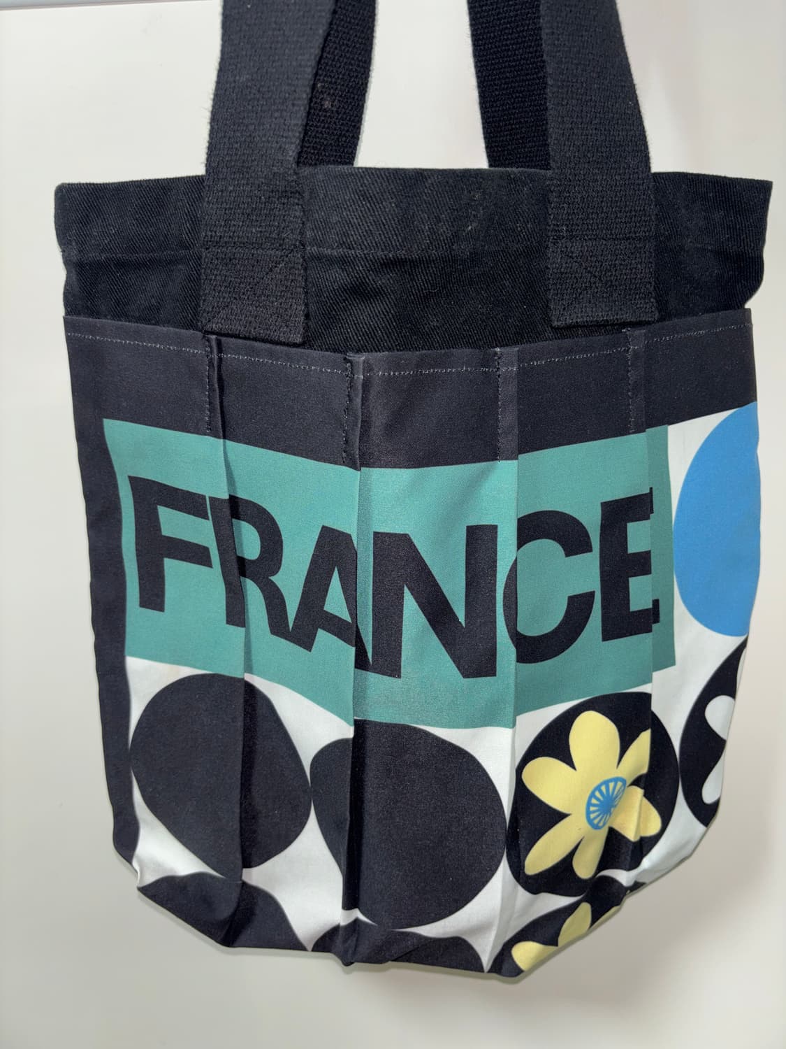 더뮤지엄비지터 숄더백 상품이미지1