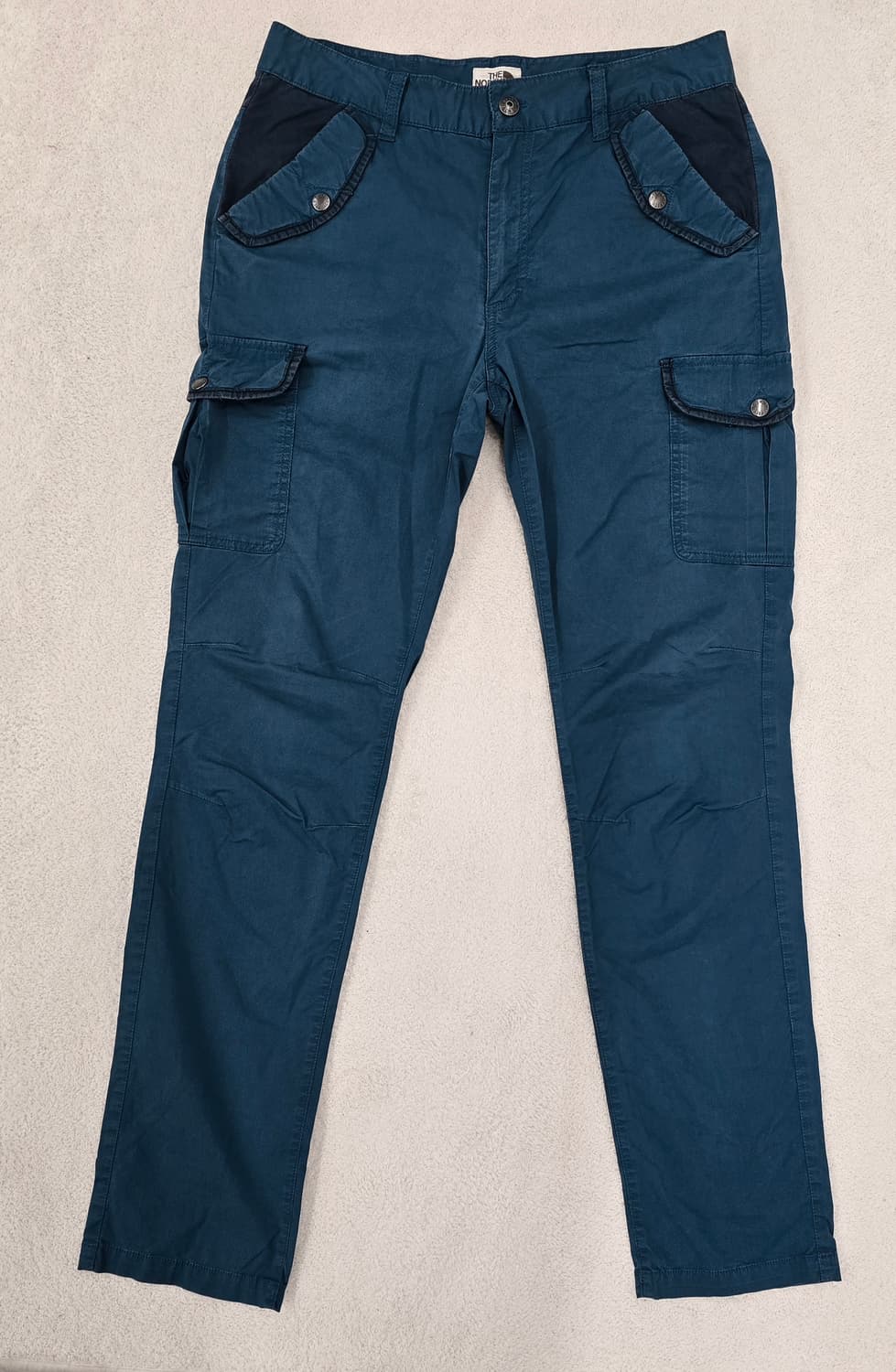 노스페이스 남성 카고팬츠.
싸이즈30 상품이미지1