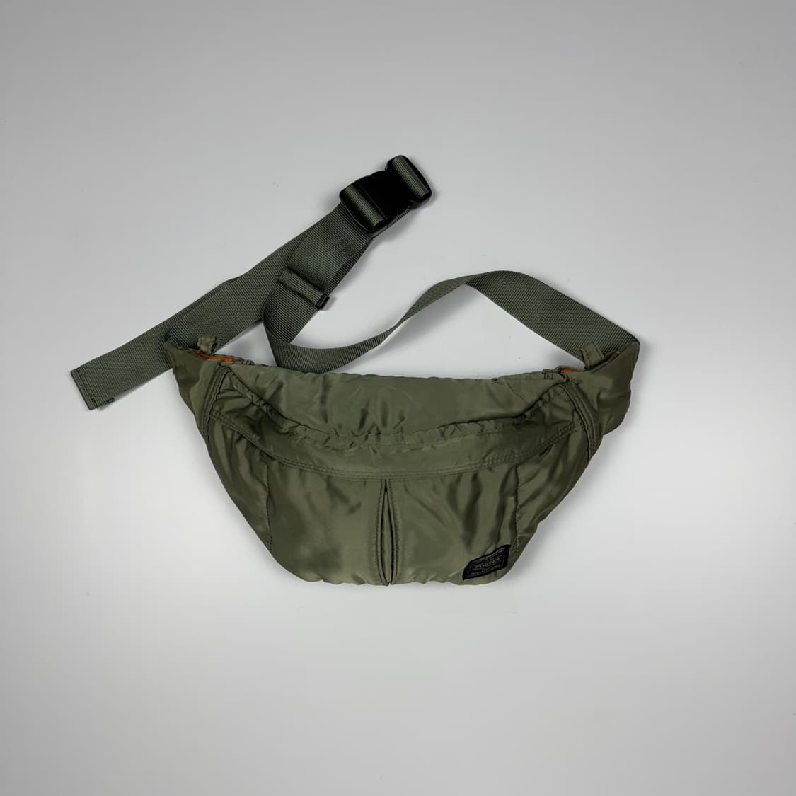 요시다포터 탱커 웨이스트백 올리브 상품이미지1