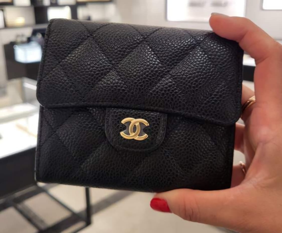 샤넬 클래식 스몰골드반지갑새상품미게봉 상품이미지1