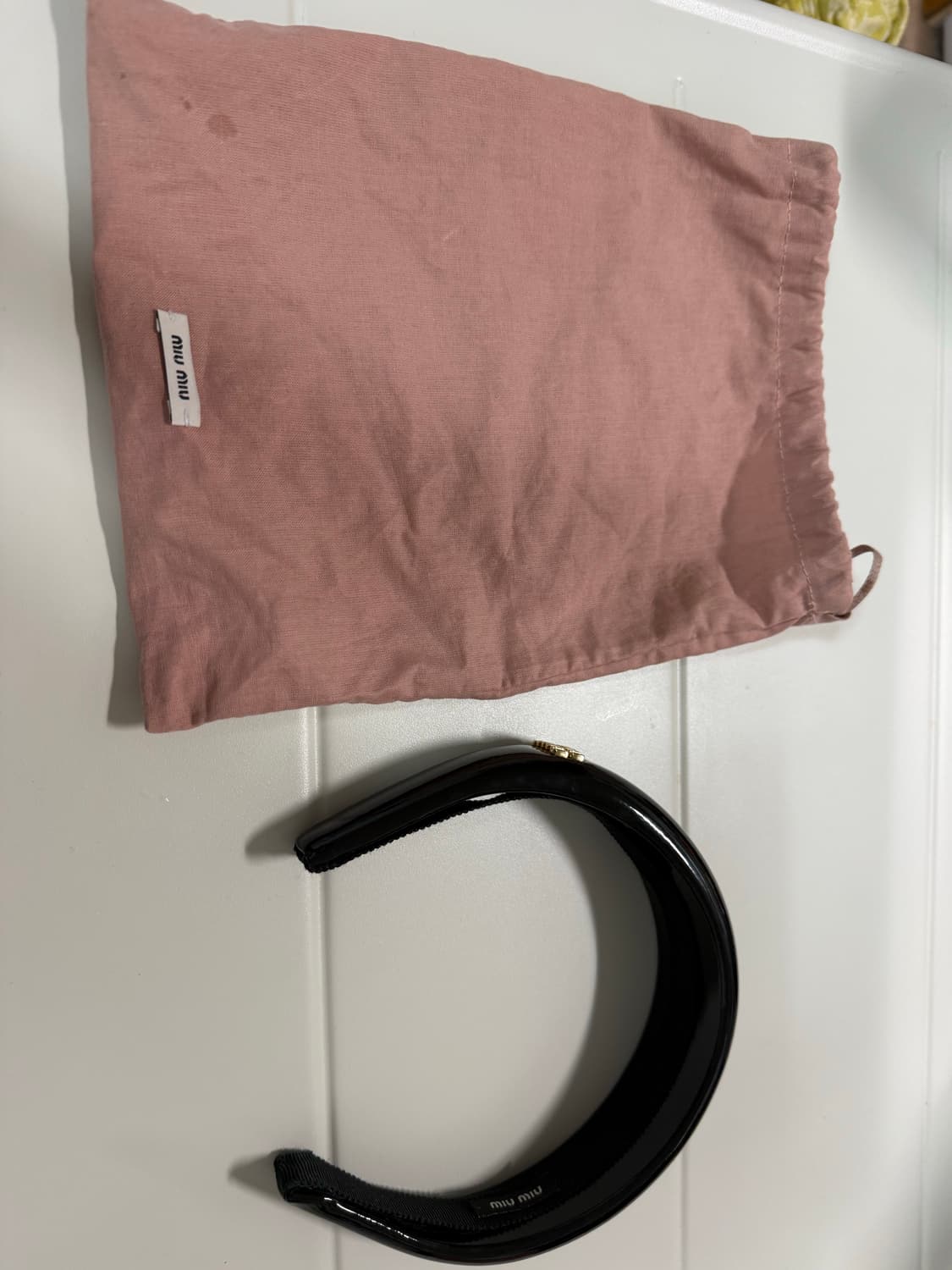 페이턴트 가죽 헤드밴드 미우미우(정품) 상품이미지9