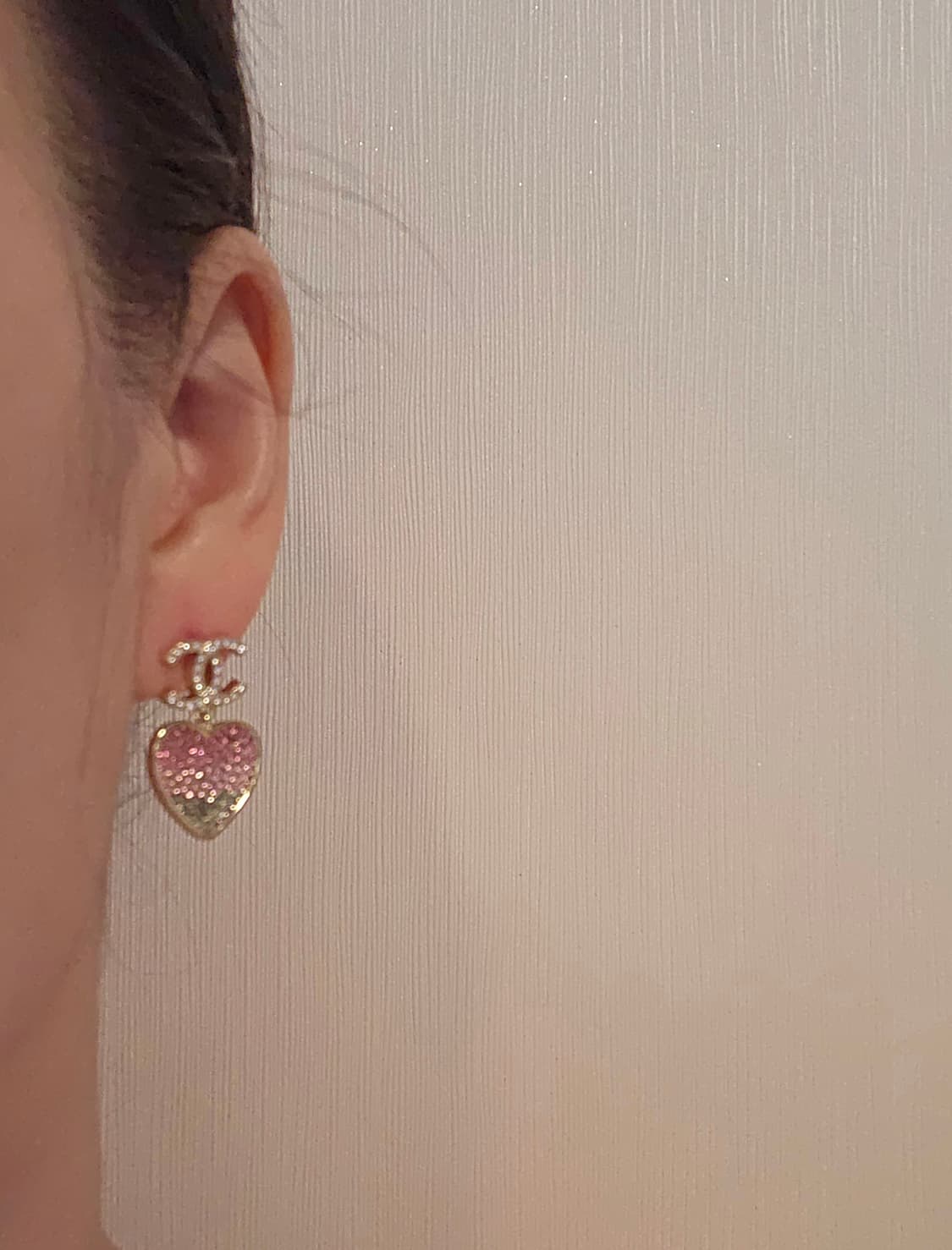 샤넬 업사이클링 하트 큐빅 드롭 귀걸이 상품이미지7