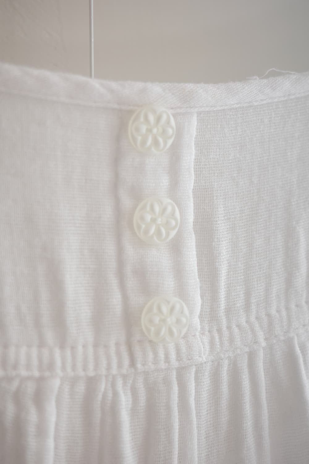 French muse lace pintuck blouse 상품이미지6
