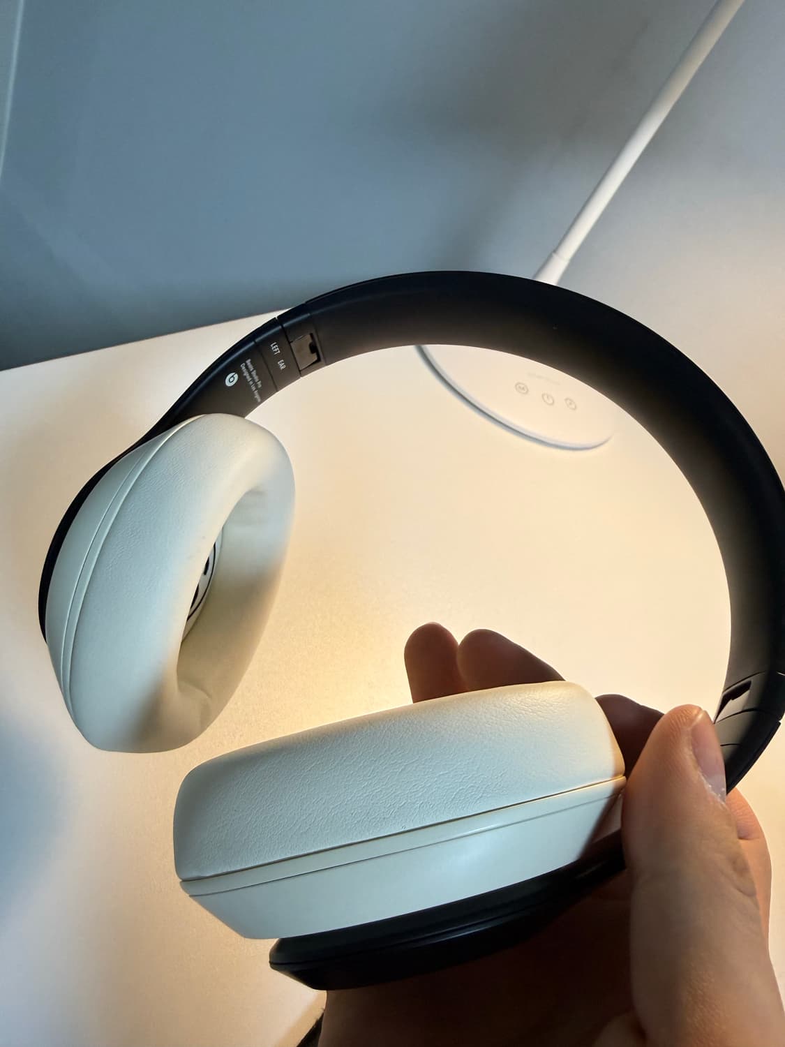 스투시 X 비츠 스튜디오 프로 무선 헤드폰 블랙 상품이미지2