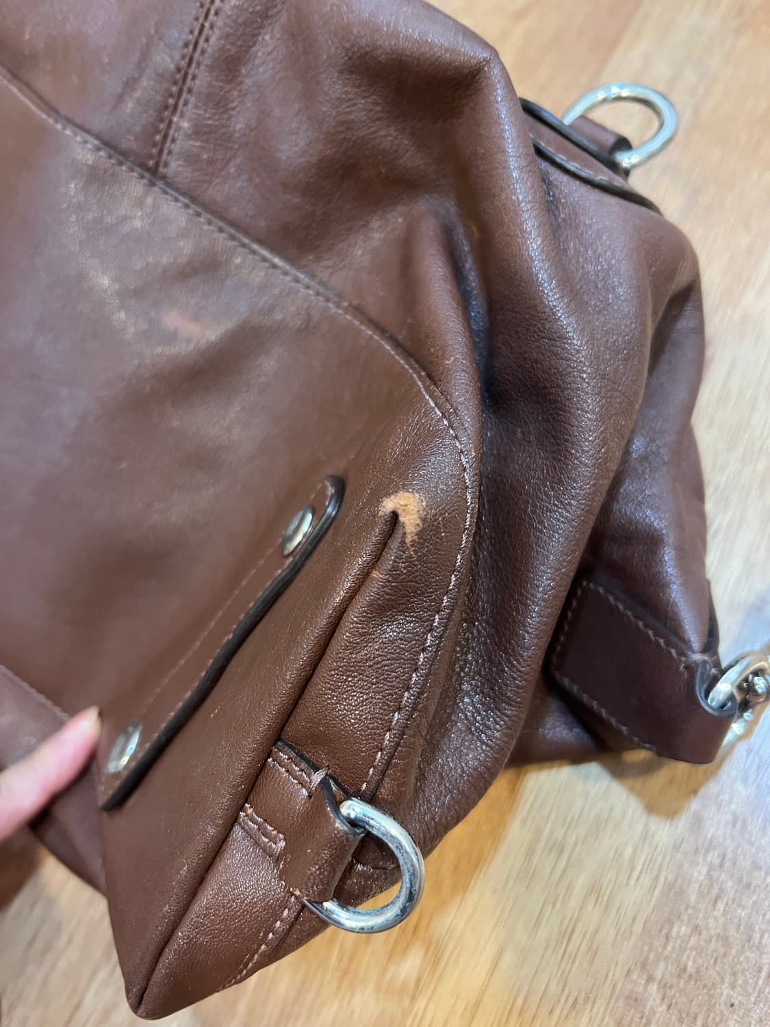 코치 여성 브라운 가죽 토트백  상품이미지8