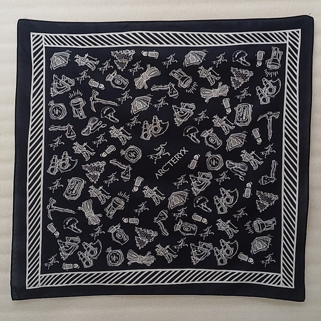 아크테릭스 등산 스포츠 손수건 훌륭 사랑봉봉 상품이미지1