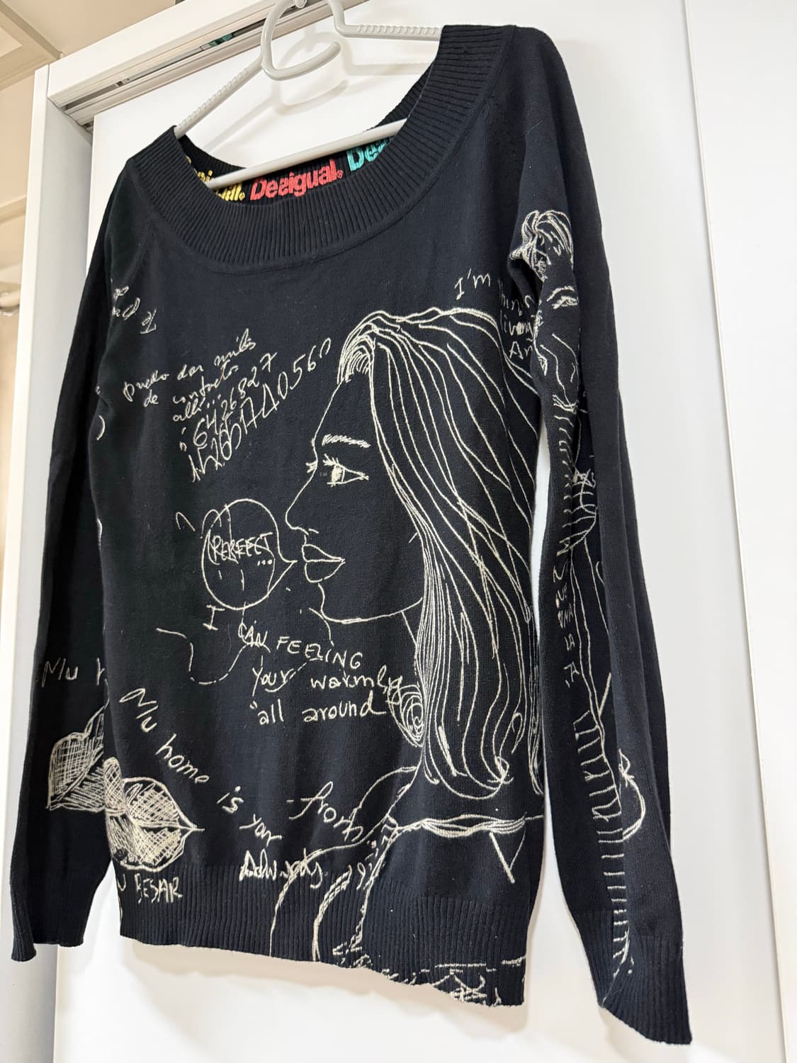 Desigual Black Face Knit 상품이미지3