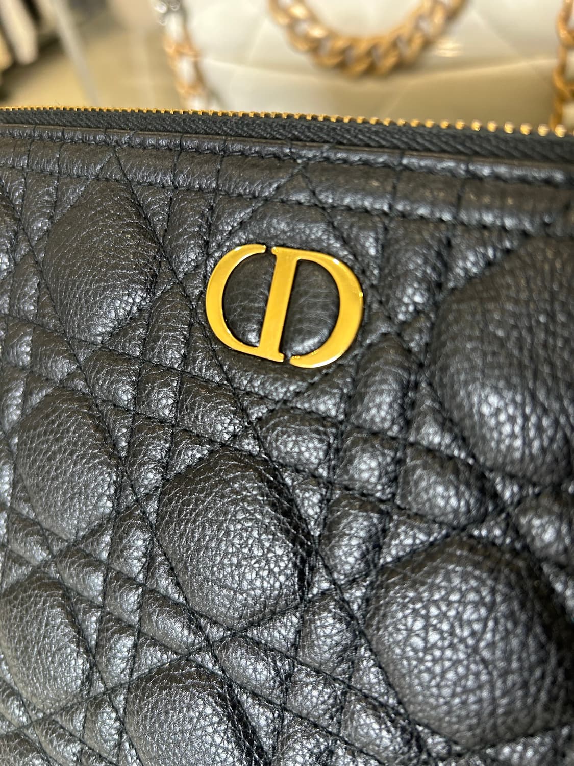 [정품/중고] 디올 까로 데일리 파우치 클러치 상품이미지2