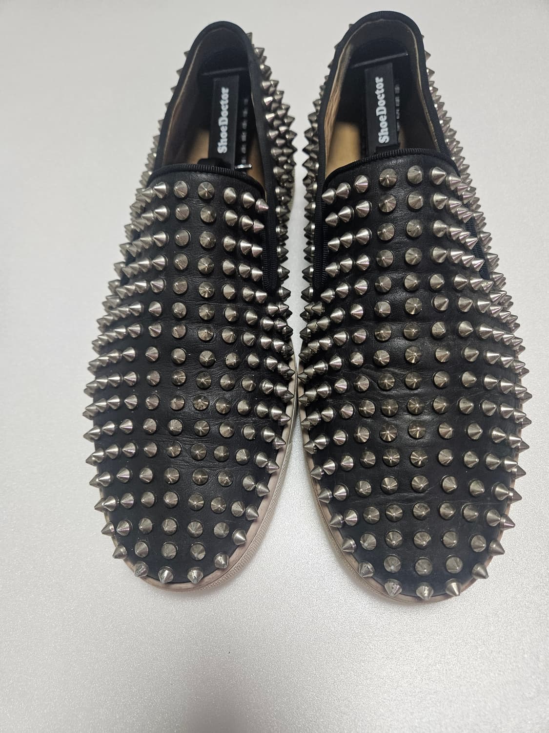 루부탱 스파이크 슬립온 / 260 사이즈 상품이미지1