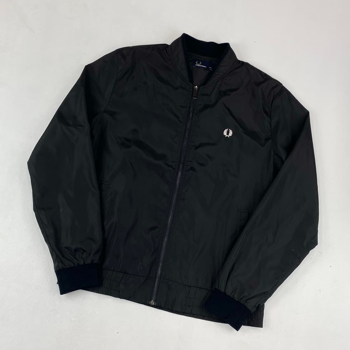 프레드페리 자수 스몰 로고 블랙 나일론 자켓 (105) 상품이미지1