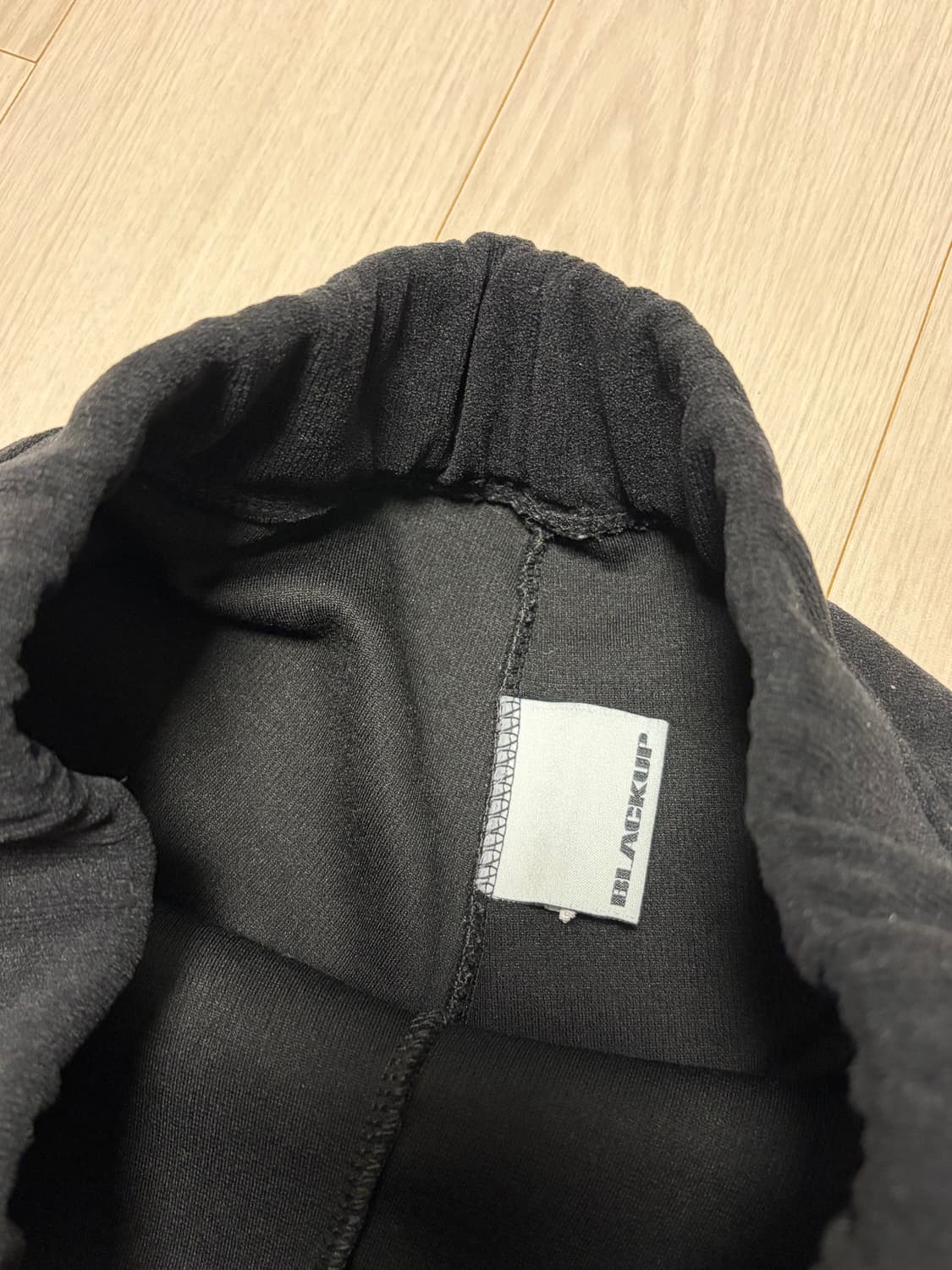 블랙업 메이드 프렌느 밴딩 숏팬츠 상품이미지4