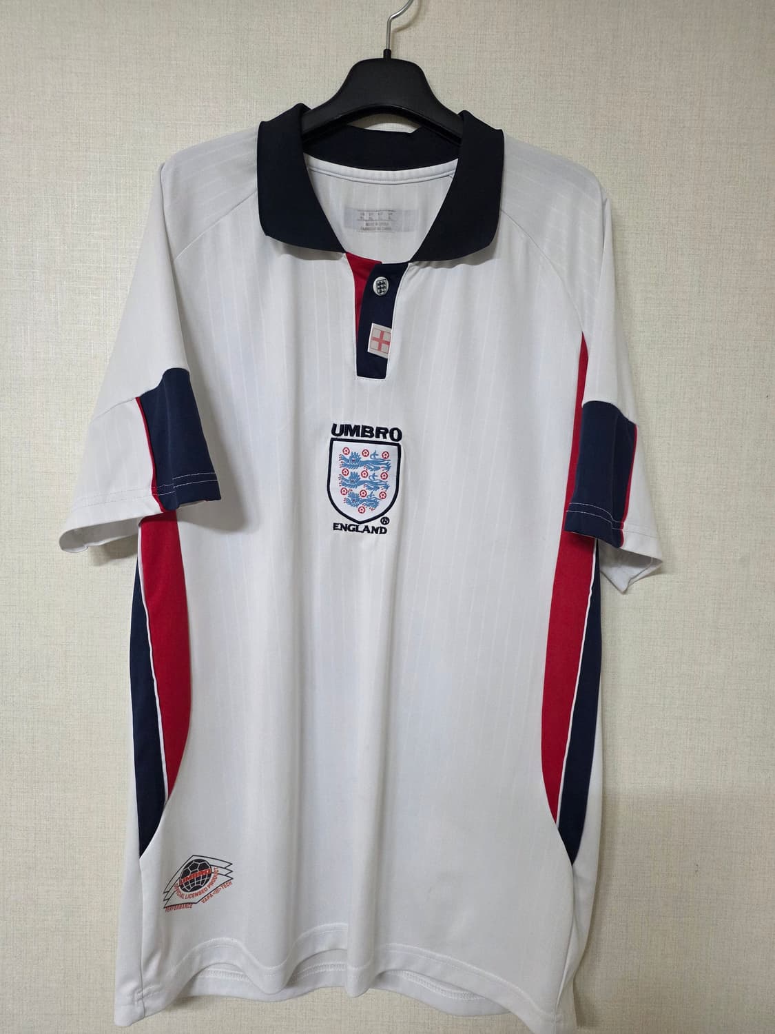 엄브로 1998잉글랜드 축구 베컴유니폼 상품이미지1