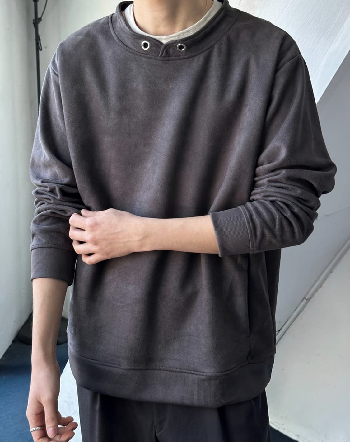 Brushed fabric L/S pullover top 상품이미지9