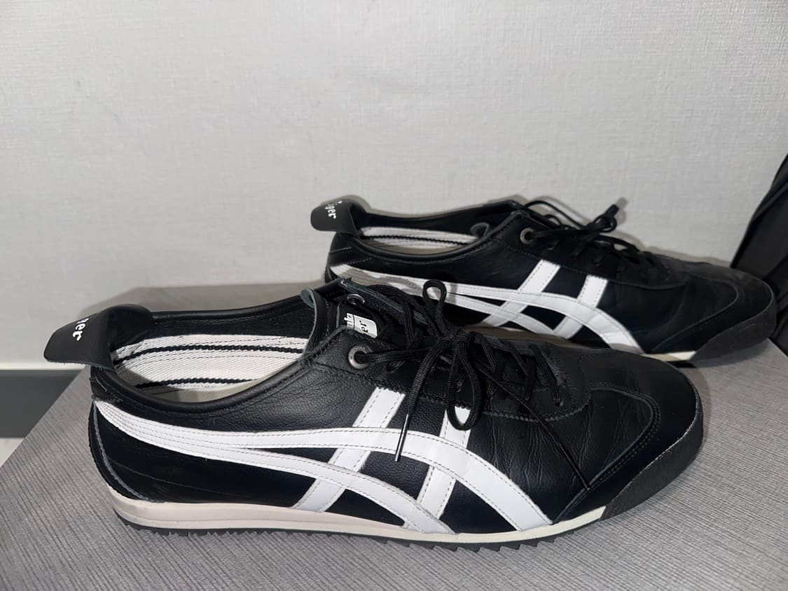 오니츠카 타이거 멕시코 66 SD 블랙 화이트 상품이미지1