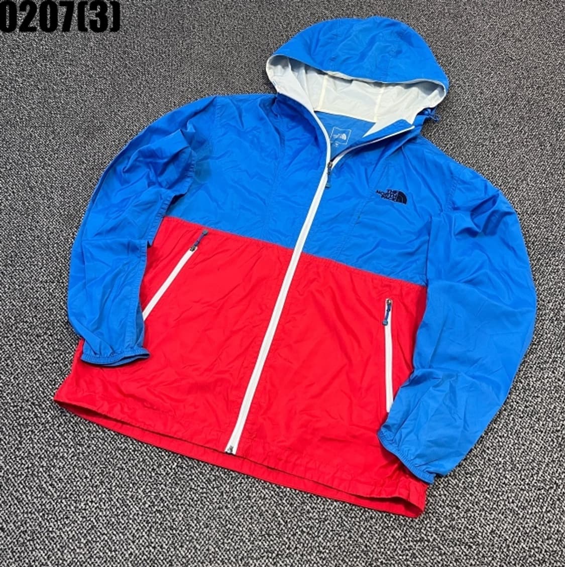 노스페이스 바람막이 자켓 상품이미지1