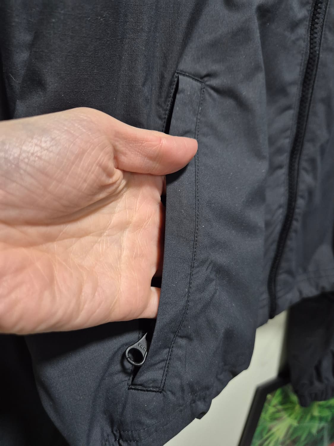 (세일)(새상품)아디다스 삼선 크롭 후드 바람막이 상품이미지3