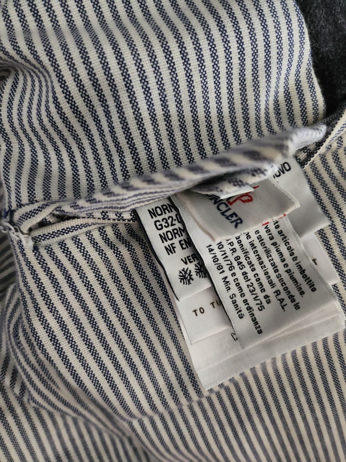 몽클레어 감마블루 남성 패딩블레이저 상품이미지5