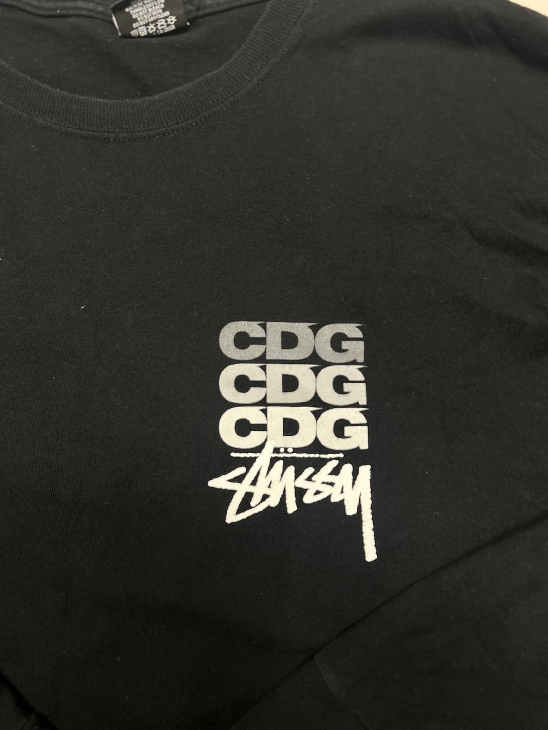 스투시 꼼데 CDG 티셔츠 판매 상품이미지4