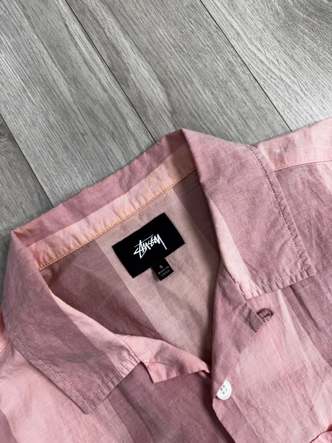 스투시 스트라이프 반팔 셔츠 핑크 상품이미지3