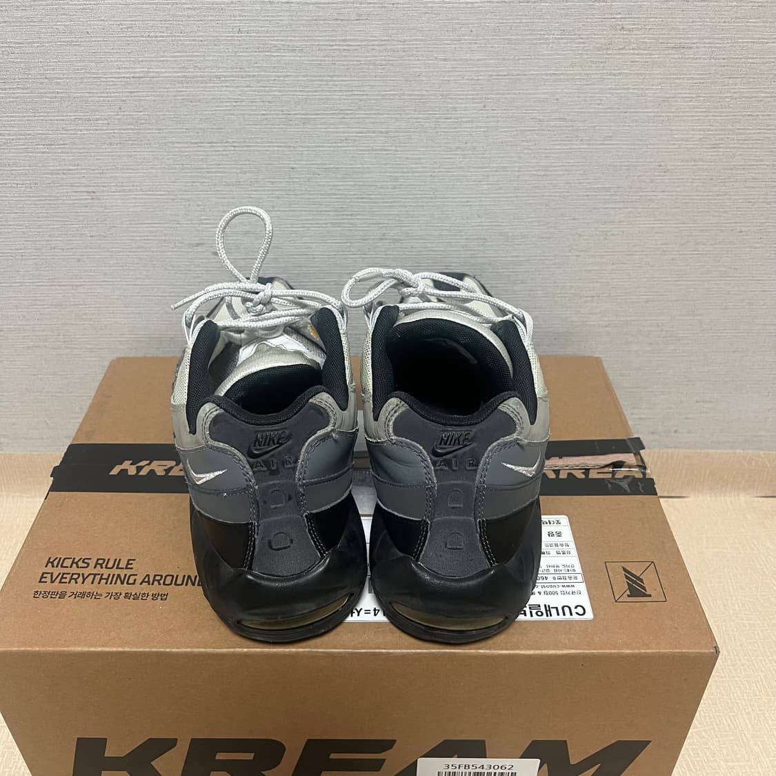 에어맥스 95 블랙 화이트 상품이미지5