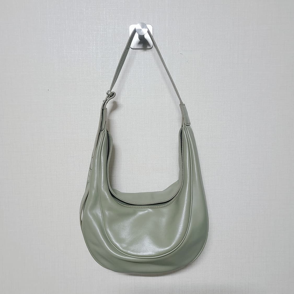 엘바테게브 오스트라백 호보백 페일스톤 상품이미지1