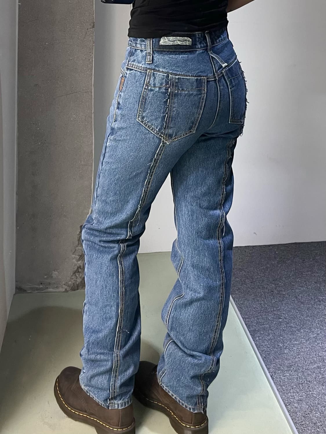 아더에러 20f/w 로아 진스 상품이미지3