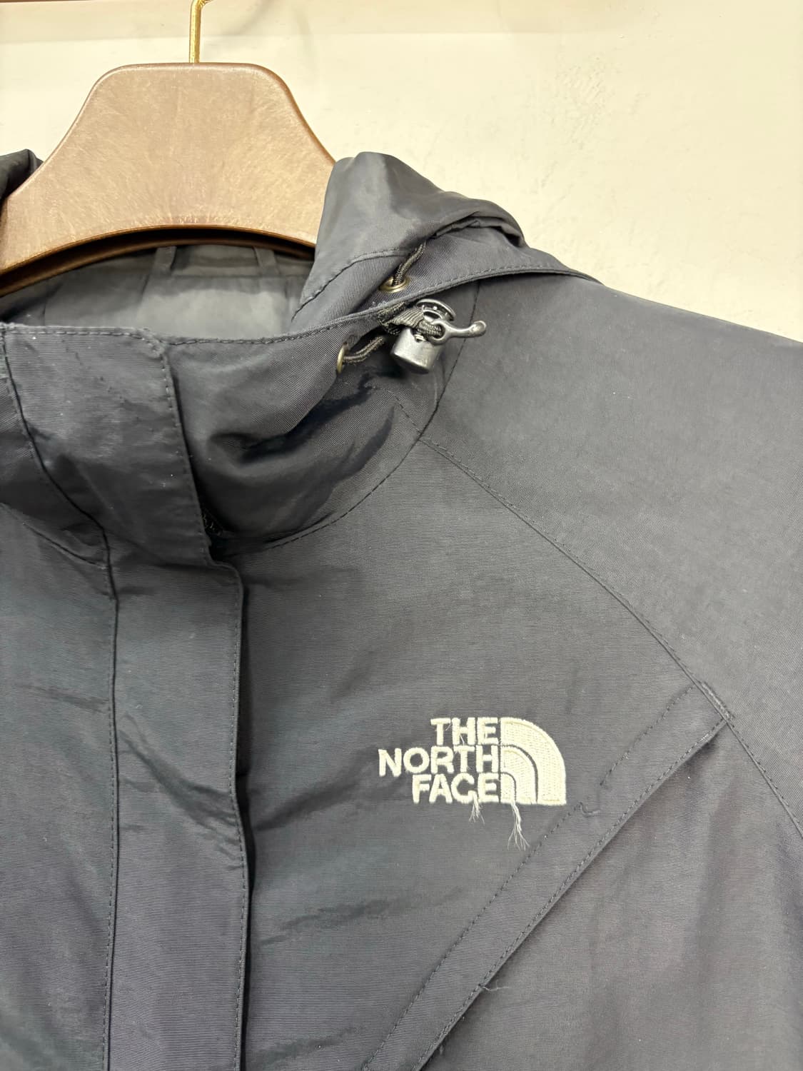 노스페이스 오리지널 로고 후디바람막이자켓 A2923 상품이미지3