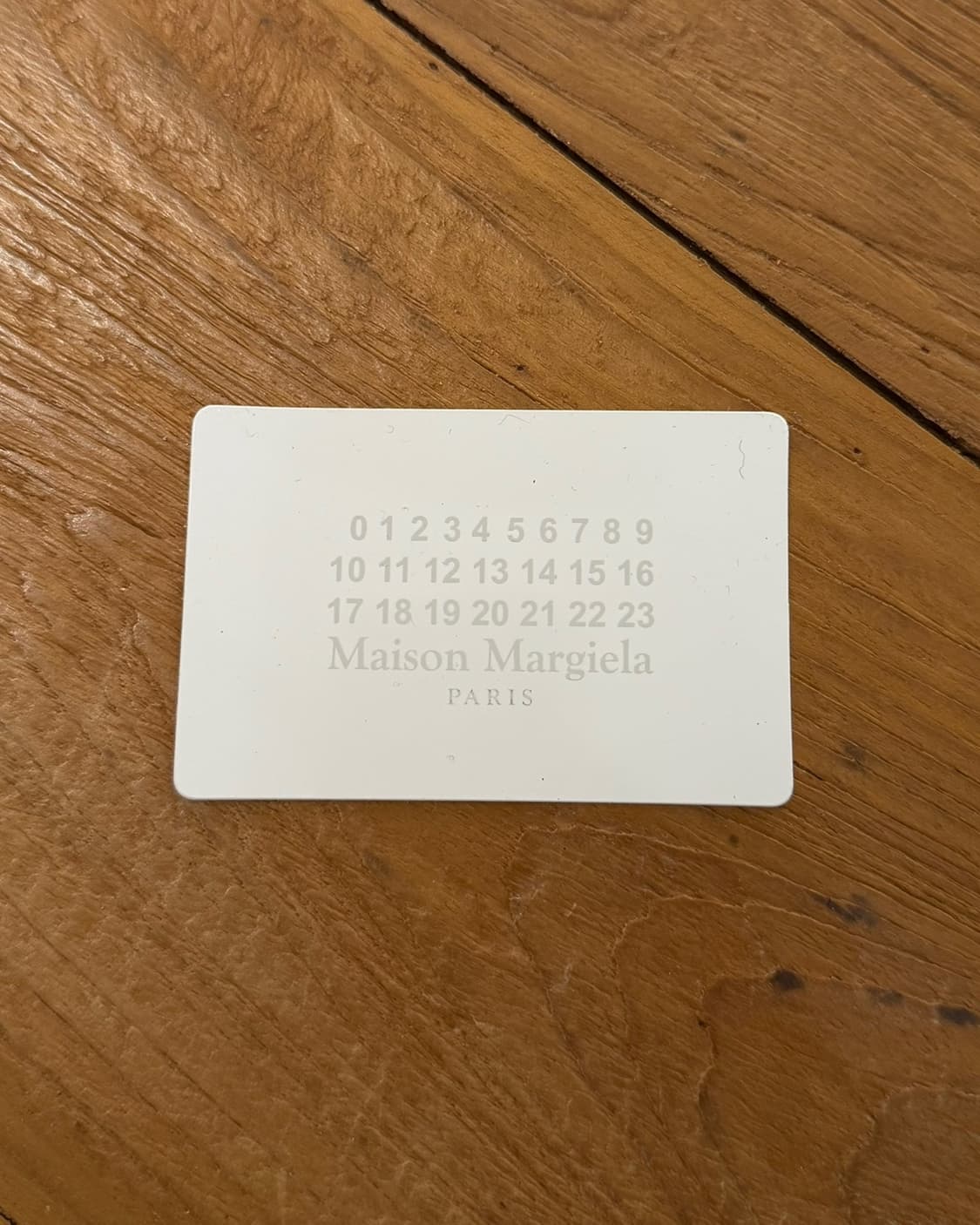 메종 마르지엘라 레드 5AC 미디엄 레더 버킷백 상품이미지8