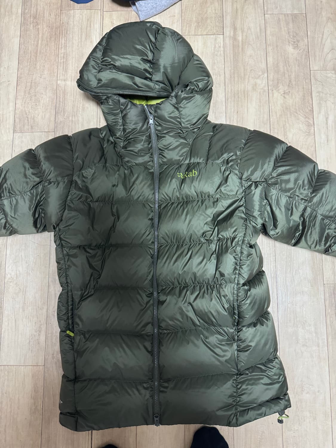 Rab 뉴트리노 프로 그린 패딩 m 상품이미지1