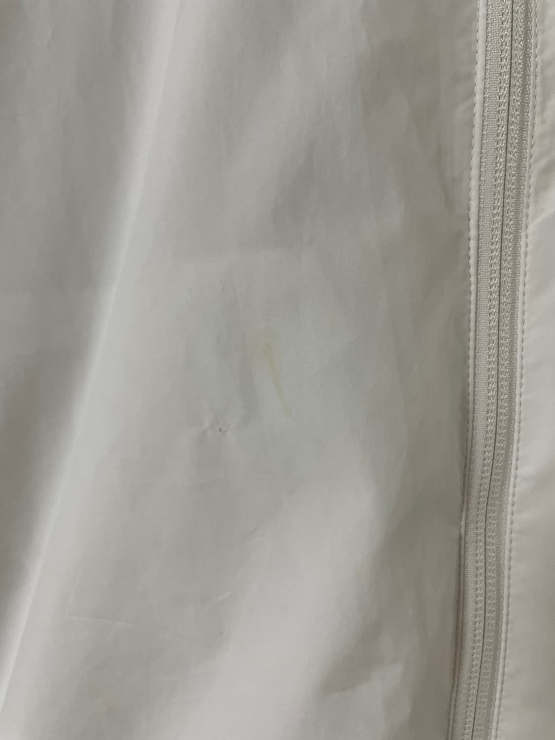 아디다스 화이트 바람막이 상품이미지2