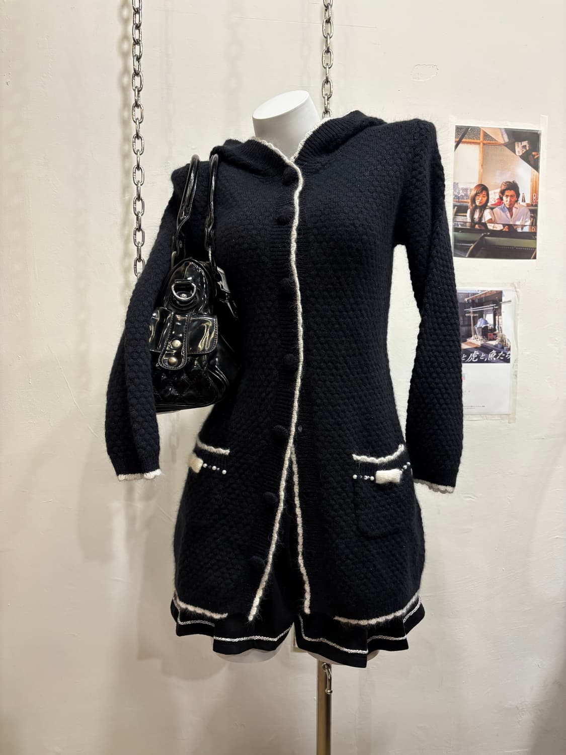 리본 글리터 블랙 후드 버튼 니트 자켓 러블리 상품이미지1