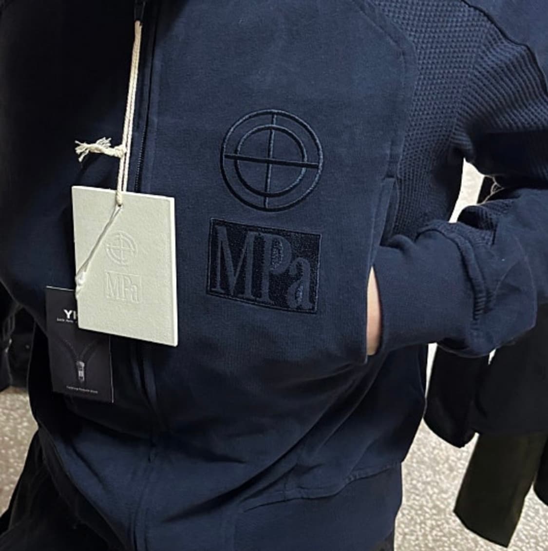 Mpa 플라스틱 프로덕트 콘트러스트 집업 s 네이비 상품이미지1