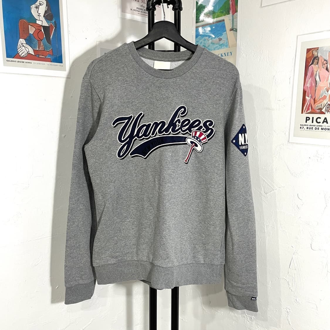 Mlb 자수 맨투맨 상품이미지1